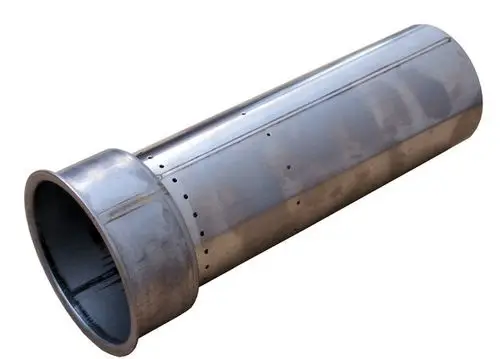 Edelstahl Brennerrohr mit gelochter Oberfläche, geeignet für Heizungsanwendungen. Produkt ist von Bosch.